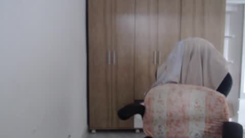 Snapshot of roxanalove7 chatting on October 2025 09:56:01 PM Roxana online show from October 2025 09:56:01 PM