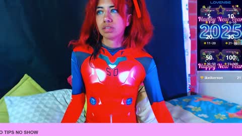 Snapshot of roxanbunny chatting on January 2025 12:00:02 AM roxxy online show from January 2025 12:00:02 AM