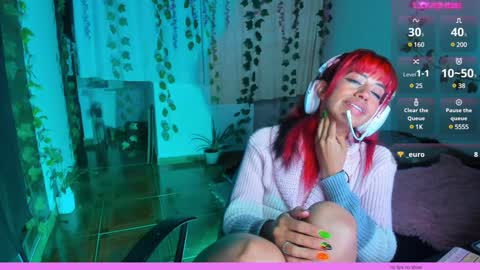 Snapshot of roxanbunny chatting on January 2025 08:02:02 AM roxxy online show from January 2025 08:02:02 AM