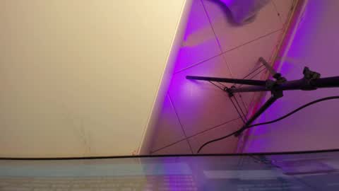 Roxane online show from February 2026 07:53:01 AM