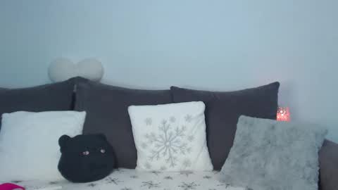 roxanneliss online show from December 2025 02:45:02 PM