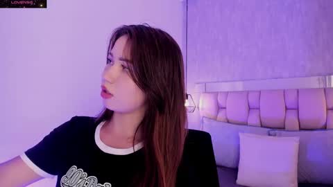 Roxie  online show from February 2025 08:10:01 PM