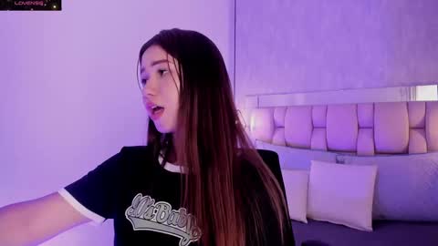 Roxie  online show from February 2025 02:14:01 AM