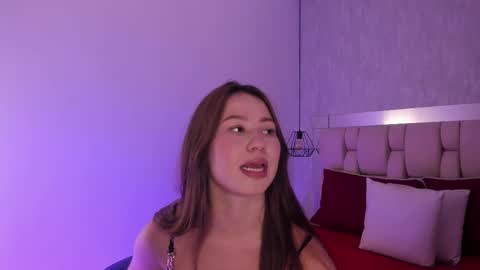 Roxie  online show from March 2025 07:42:02 PM