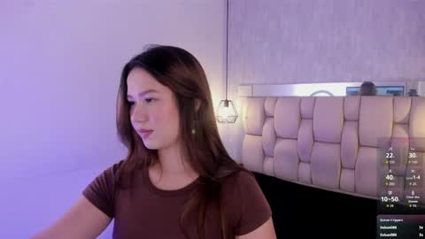 Snapshot of roxie_summers chatting on May 2026 07:54:01 PM Roxie online show from May 2026 07:54:01 PM