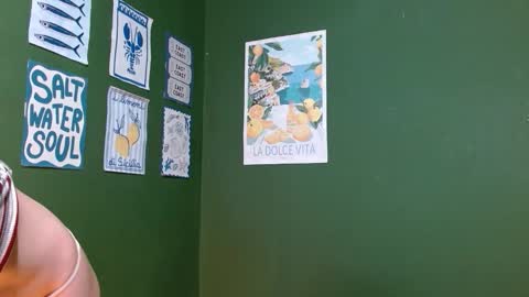 Snapshot of roxiehood chatting on October 2025 02:17:02 AM Roxie online show from October 2025 02:17:02 AM