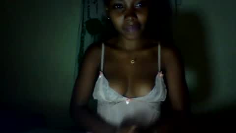 Snapshot of roxilita chatting on June 2026 05:58:02 PM Roxilita online show from June 2026 05:58:02 PM