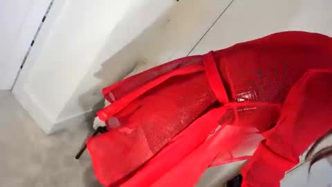 Roxy online show from December 2025 03:33:01 AM