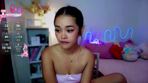 Snapshot of roxxy_blossom chatting on August 2026 02:02:01 AM roxxy_blossom online show from August 2026 02:02:01 AM