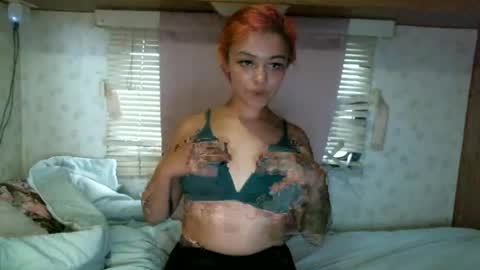 Snapshot of roxxysky chatting on June 2026 02:42:01 AM Roxxy Skyy online show from June 2026 02:42:01 AM