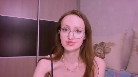 Snapshot of roxxywharton chatting on March 2026 06:00:01 PM Roxxy Wharton online show from March 2026 06:00:01 PM