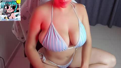 Snapshot of roxy_clark chatting on September 2025 11:05:02 PM Annah  online show from September 2025 11:05:02 PM