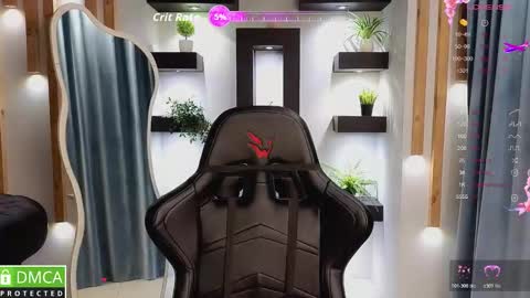 Snapshot of roxy_foxi chatting on December 2025 01:10:02 AM Roxy fiery online show from December 2025 01:10:02 AM