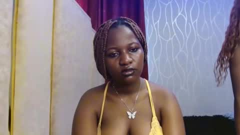 Snapshot of roxy_heather chatting on January 2026 06:07:01 AM Roxy online show from January 2026 06:07:01 AM