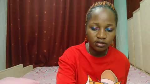 Roxy online show from April 2026 06:26:01 PM