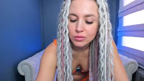 Roxy online show from January 2025 05:08:01 AM