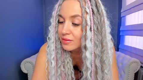 Roxy online show from January 2025 08:10:02 AM