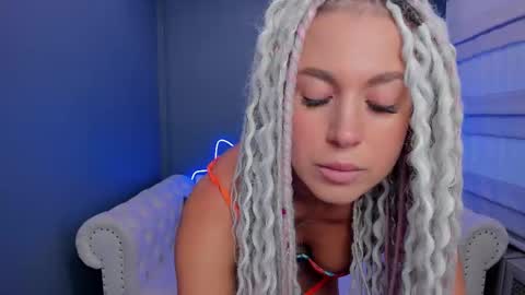 Roxy online show from March 2025 01:12:01 AM