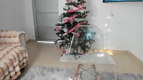 R O X Y  online show from December 2024 10:03:02 PM