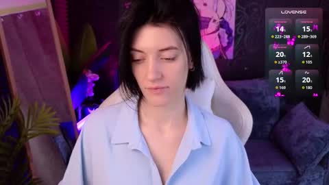 Snapshot of roxy_riot_ chatting on November 2025 01:55:02 AM roxy_riot_ online show from November 2025 01:55:02 AM