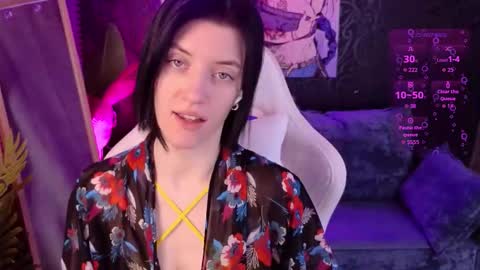 Snapshot of roxy_riot_ chatting on December 2025 01:23:01 AM roxy_riot_ online show from December 2025 01:23:01 AM