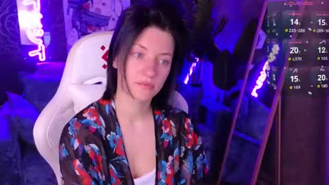 Snapshot of roxy_riot_ chatting on March 2026 01:28:01 AM roxy_riot_ online show from March 2026 01:28:01 AM