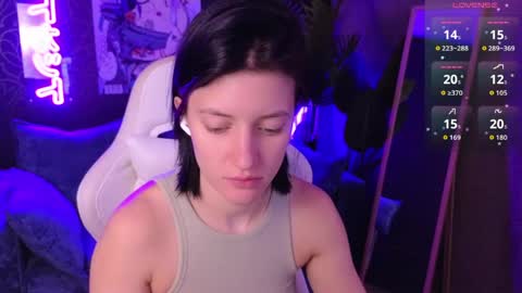 Snapshot of roxy_riot_ chatting on April 2026 01:22:02 AM roxy_riot_ online show from April 2026 01:22:02 AM