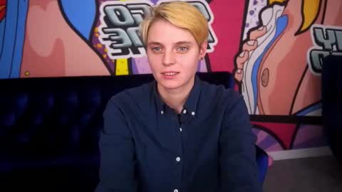 roxyflames online show from December 2025 02:22:02 PM