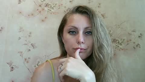 roxyfox18x01 online show from July 2026 08:38:02 AM