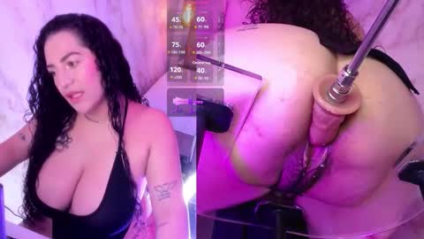 Snapshot of roxylicious_ chatting on September 2025 12:48:01 PM roxylicious_ online show from September 2025 12:48:01 PM