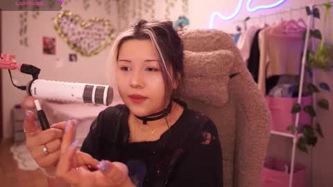 roxysuh online show from February 2026 07:05:02 AM