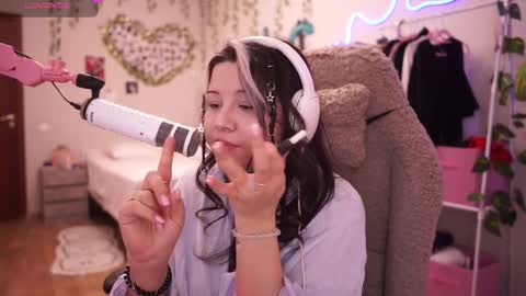 Snapshot of roxysuh chatting on March 2026 08:29:02 AM roxysuh online show from March 2026 08:29:02 AM