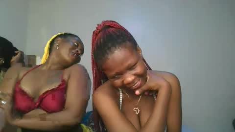 Snapshot of royal_goddes chatting on January 2026 12:27:02 AM goddes online show from January 2026 12:27:02 AM