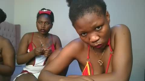 Snapshot of royal_goddes chatting on February 2026 11:10:01 PM goddes online show from February 2026 11:10:01 PM