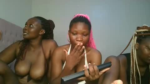 Snapshot of royal_goddes chatting on March 2026 01:39:01 PM goddes online show from March 2026 01:39:01 PM