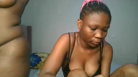 Snapshot of royal_goddes chatting on March 2026 09:40:02 PM goddes online show from March 2026 09:40:02 PM