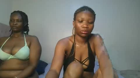 Snapshot of royal_goddes chatting on April 2026 10:26:02 PM goddes online show from April 2026 10:26:02 PM