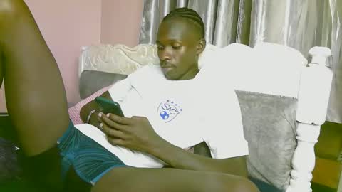 Snapshot of royalty254 chatting on March 2026 07:13:02 PM royalty254 online show from March 2026 07:13:02 PM