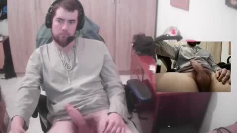 royer04 online show from March 2026 04:35:01 PM