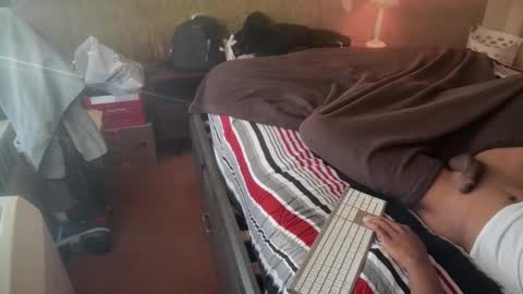 Snapshot of rozay131013 chatting on September 2025 09:03:02 PM rozay131013 online show from September 2025 09:03:02 PM