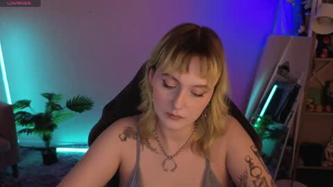 Roziett online show from April 2026 08:50:02 AM
