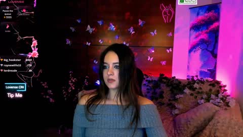 Snapshot of rozmary_ket chatting on February 2025 07:20:02 PM Im Rozmary nice to meet you 3 online show from February 2025 07:20:02 PM