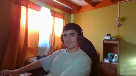 rpaulo25 online show from February 2025 09:52:01 PM