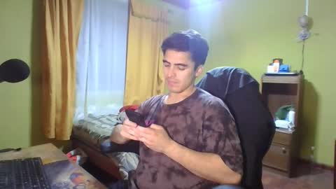 rpaulo25 online show from February 2025 02:35:02 AM