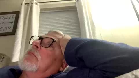 Snapshot of rs006 chatting on October 2025 02:22:02 AM rs006 online show from October 2025 02:22:02 AM