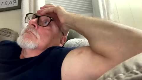 Snapshot of rs006 chatting on October 2025 02:33:01 AM rs006 online show from October 2025 02:33:01 AM