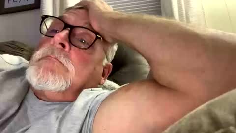 Snapshot of rs006 chatting on October 2025 03:29:01 AM rs006 online show from October 2025 03:29:01 AM