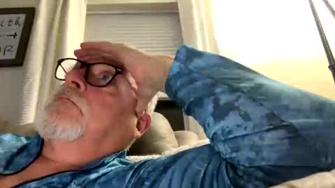 Snapshot of rs006 chatting on October 2025 01:50:02 AM rs006 online show from October 2025 01:50:02 AM