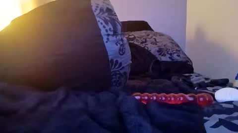 rthammy72 online show from September 2025 02:05:01 AM