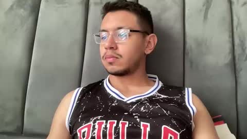 Ruan David online show from November 2025 07:12:02 PM